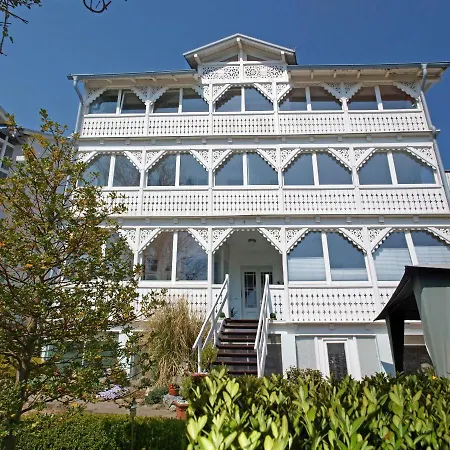 Ferienzimmer In Der Ostseelilie * Sassnitz