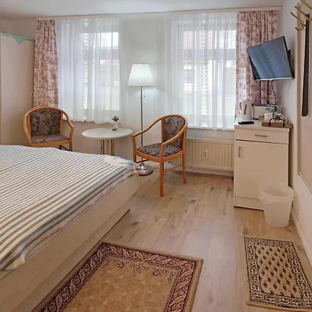 Ferienzimmer In Der Ostseelilie Sassnitz