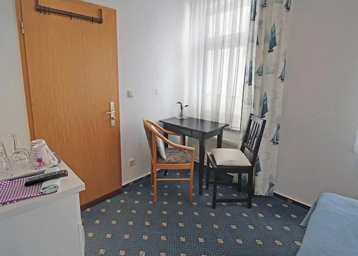 Ferienzimmer In Der Ostseelilie Appartement *
